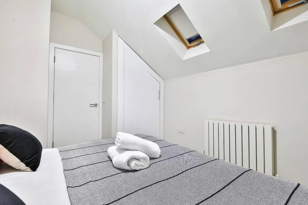 Stayright Whitchurch Place: 2-Bed Flat In كارديف 0*,