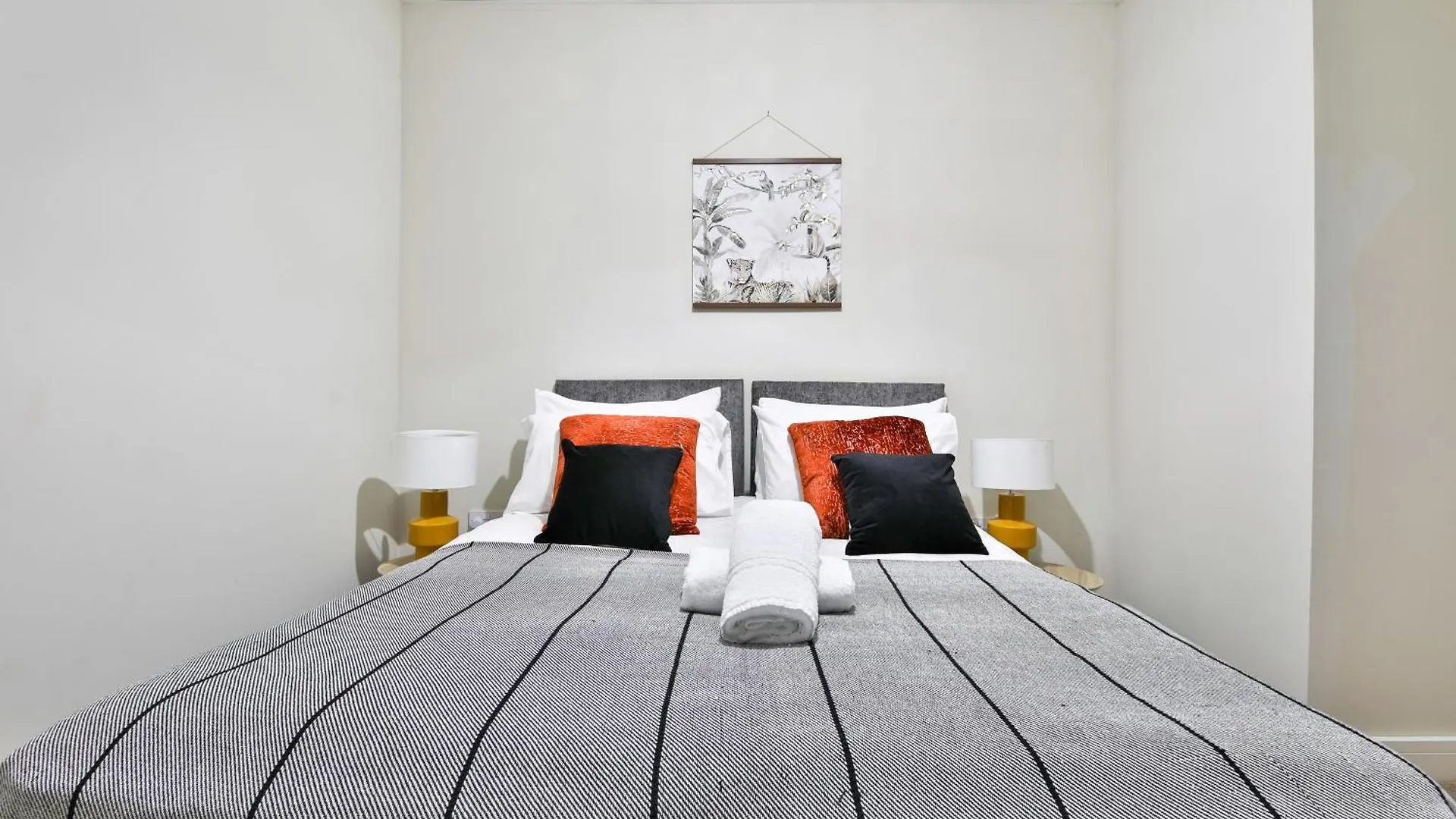 Stayright Whitchurch Place: 2-Bed Flat In كارديف